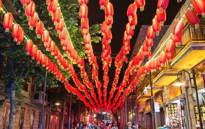 连云港老街图片